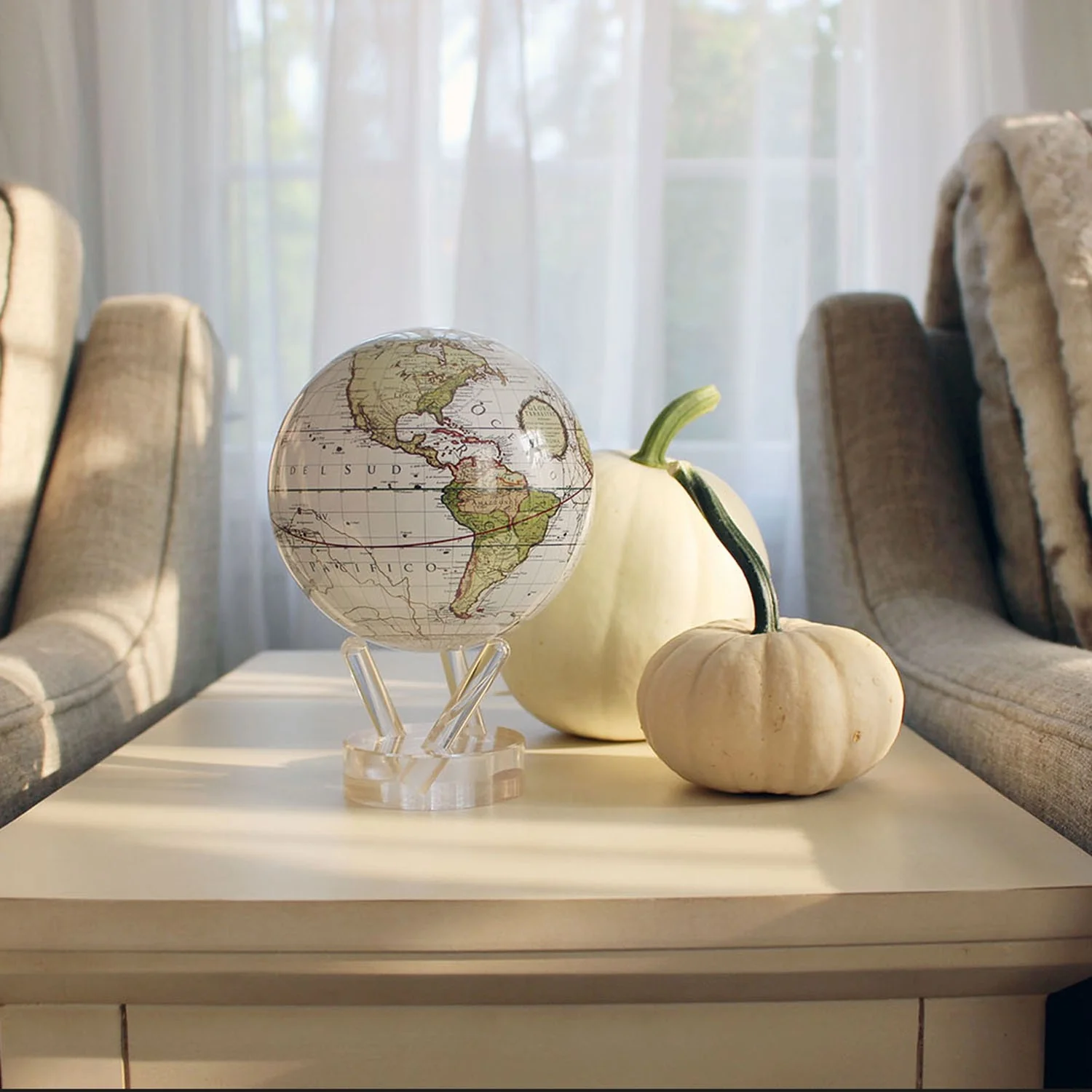 Antique Cassini White Globe - Image 3