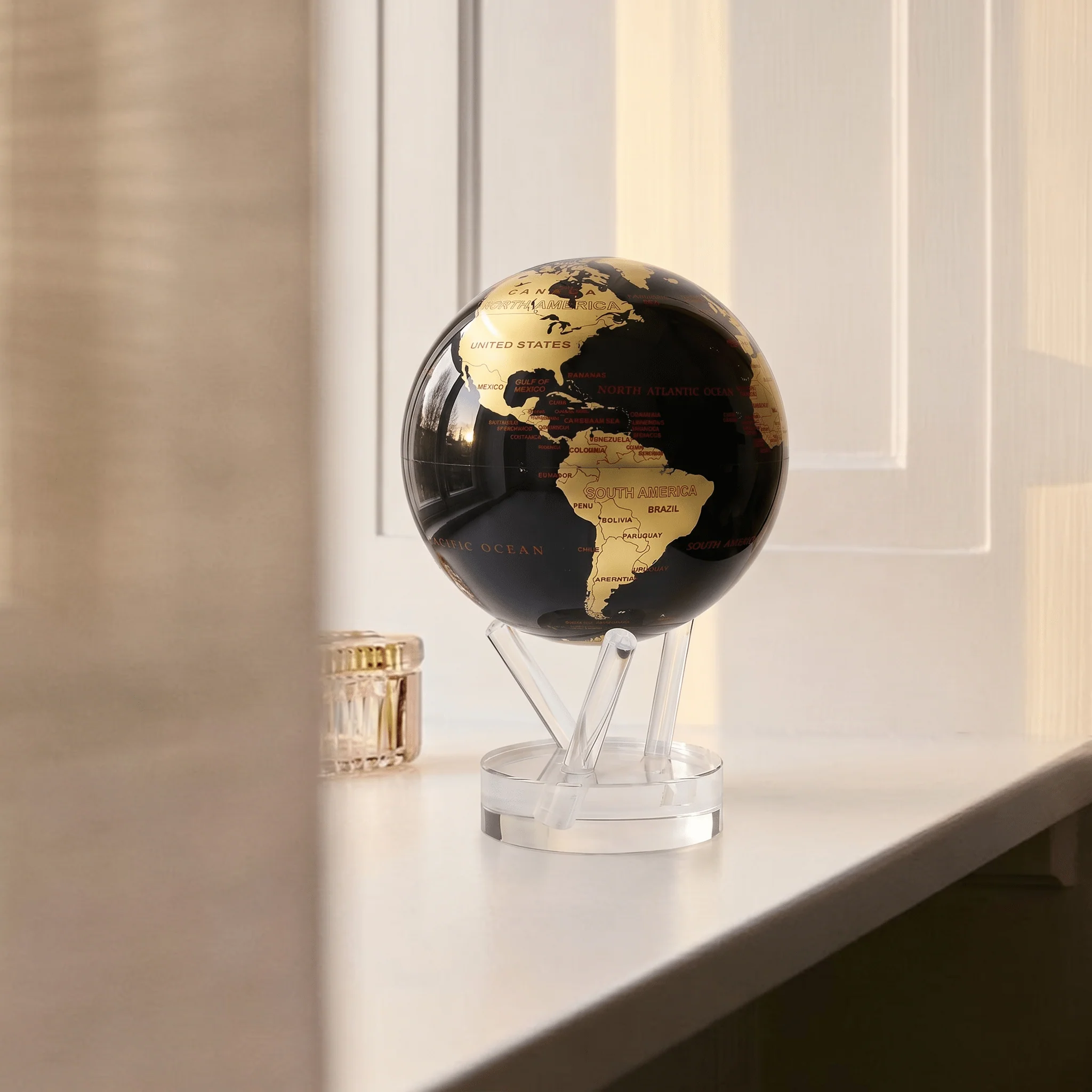 Aurum Ignis World MOVA Globe - Image 3