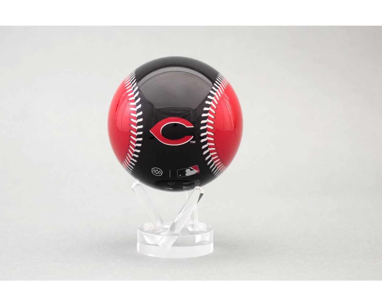 MLB® Reds™ MOVA Globe - Image 3