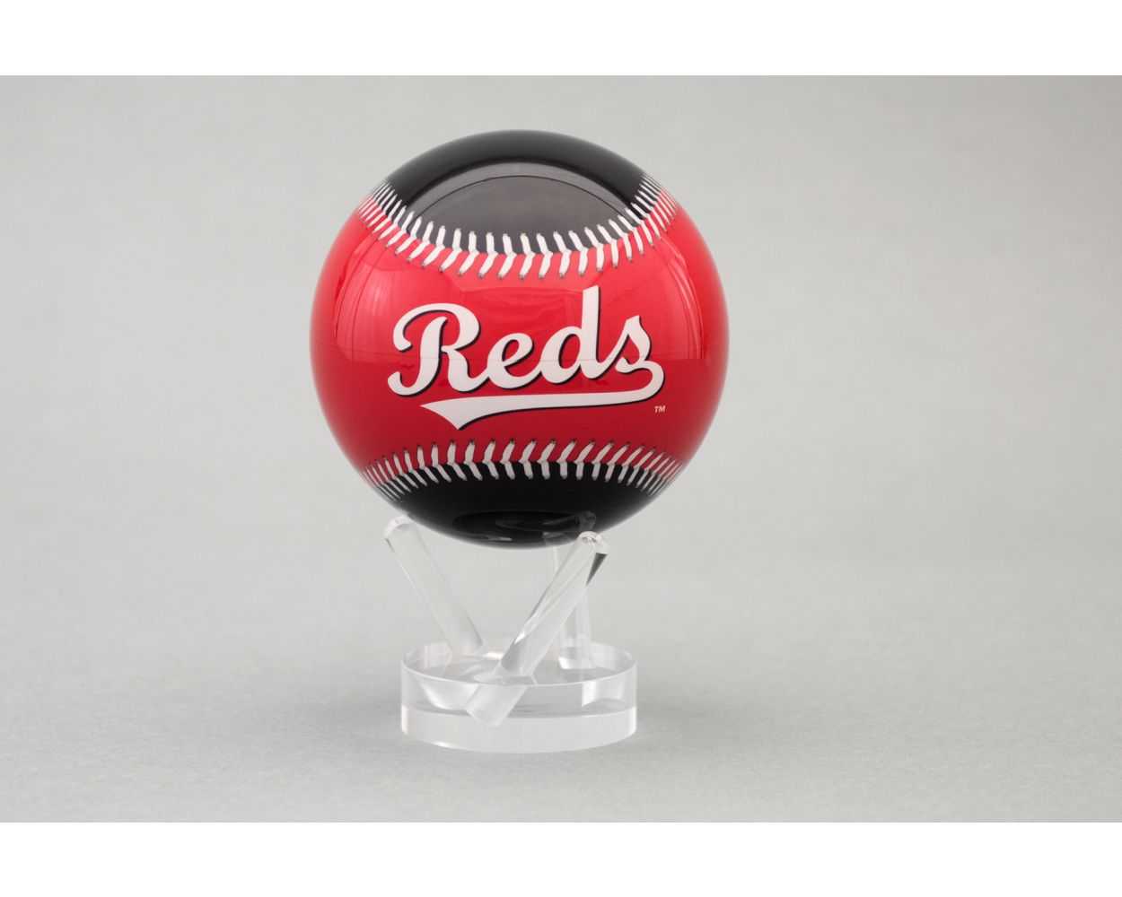 MLB® Reds™ MOVA Globe - Image 4
