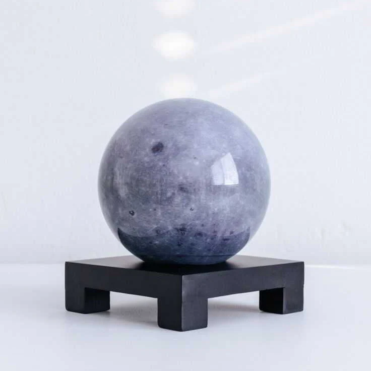 Moon Globe - Image 8