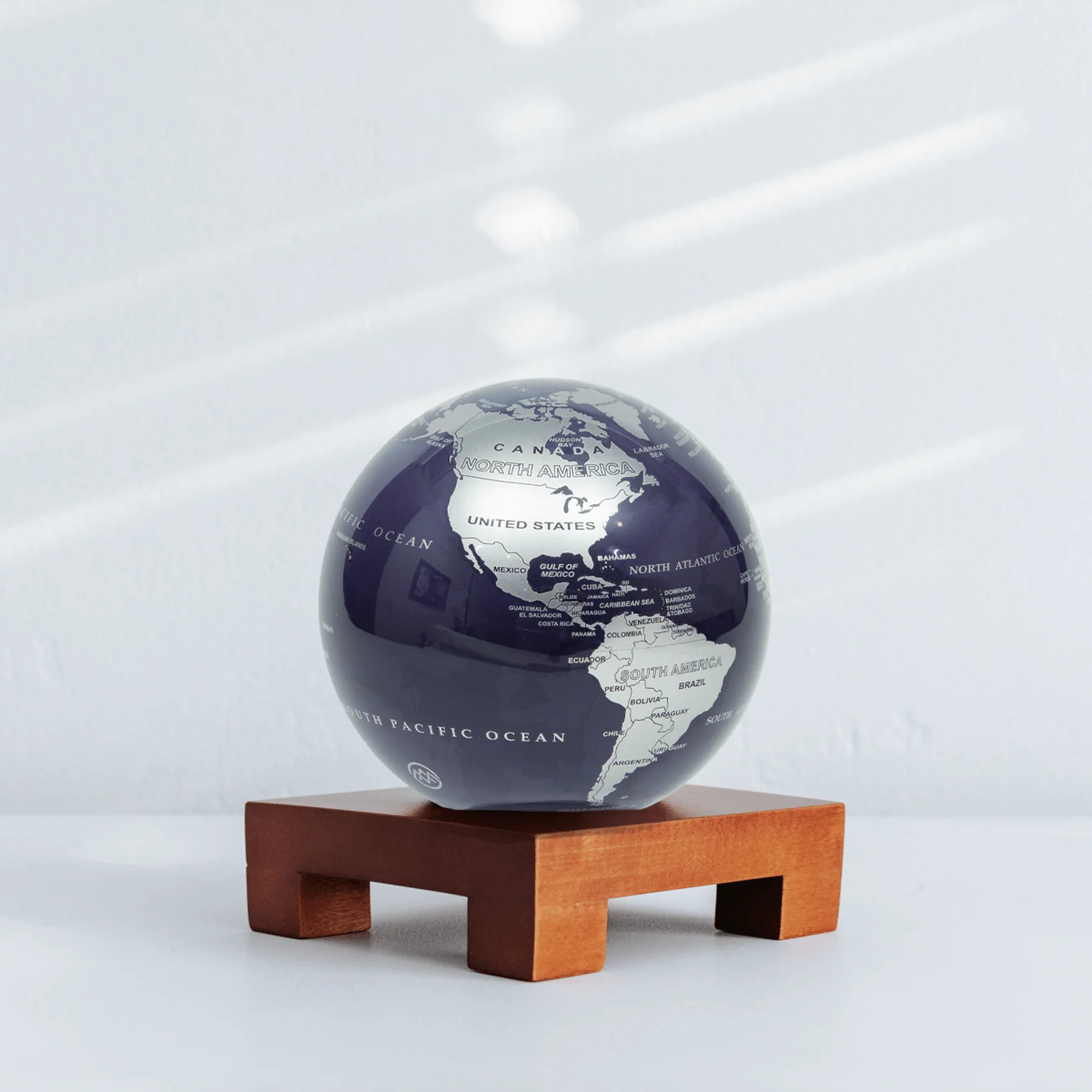 Purple & Silver Globe - Image 11